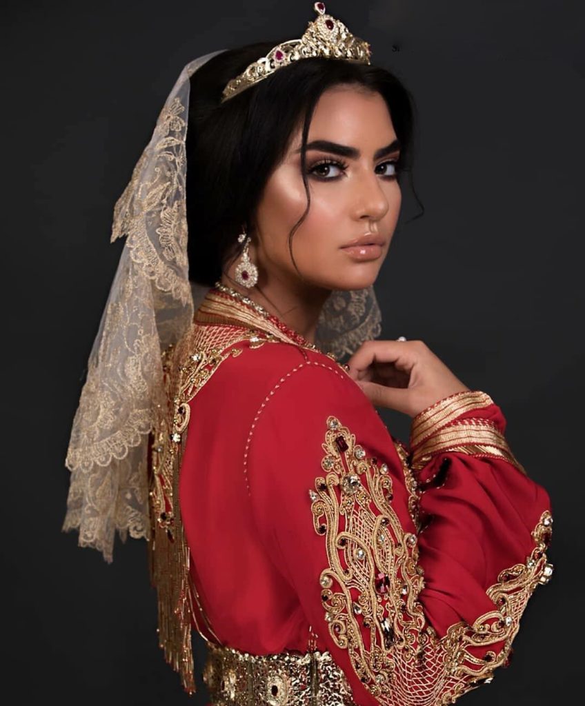 Takchita marocaine 2021 rouge pour mariée